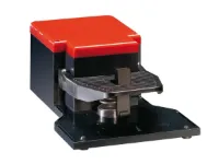 INTERRUPTEUR A PEDALE 1NO+1NF CORPS PLASTIQUE