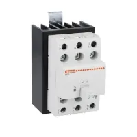 RELAIS STATIQUE (SSR) AVEC DISSIP INTEGRE 3PH (2 CONTROLEES) 30A LIGNE 48-600VAC CONTROL90-280VAC