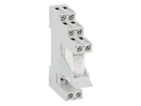RELAIS MINIATURE ASSEMBLE 24VDC 2 INVERSEURS 8A BORNES A VIS